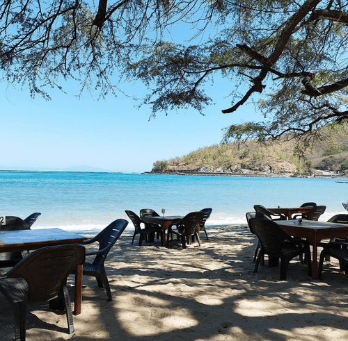 Beachside Hotel